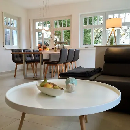 Ferienhaus Bernsteinmeer בית נופש זינקסט